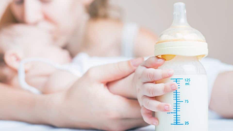 כמה עולה מכשיר להכנת בקבוקים לתינוקות?